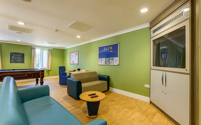 Sycamore Ward lounge