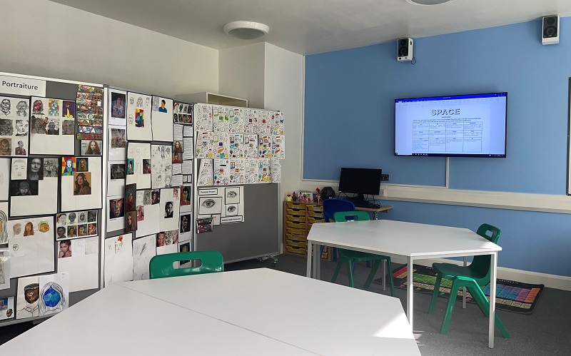 Forestwood School Science and Art room