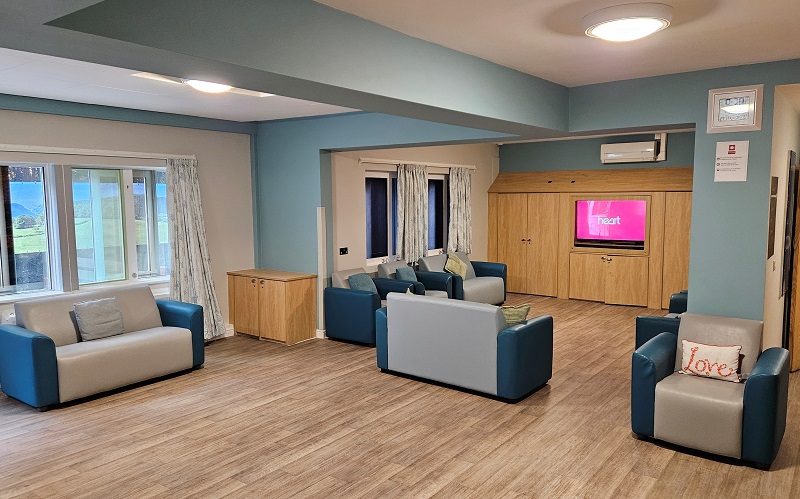 Kingfisher Ward lounge