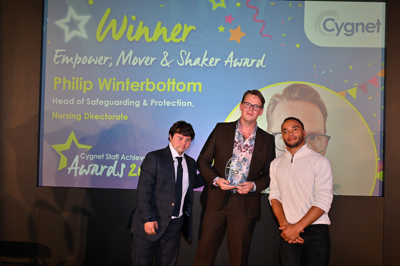 phil accepting his award