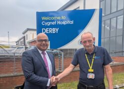 Baggy Shanker MP and Mark Varney, Hospital Manager of Cygnet Hospital Derby