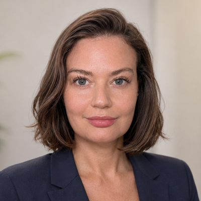 Dr Kathleen McCurdy